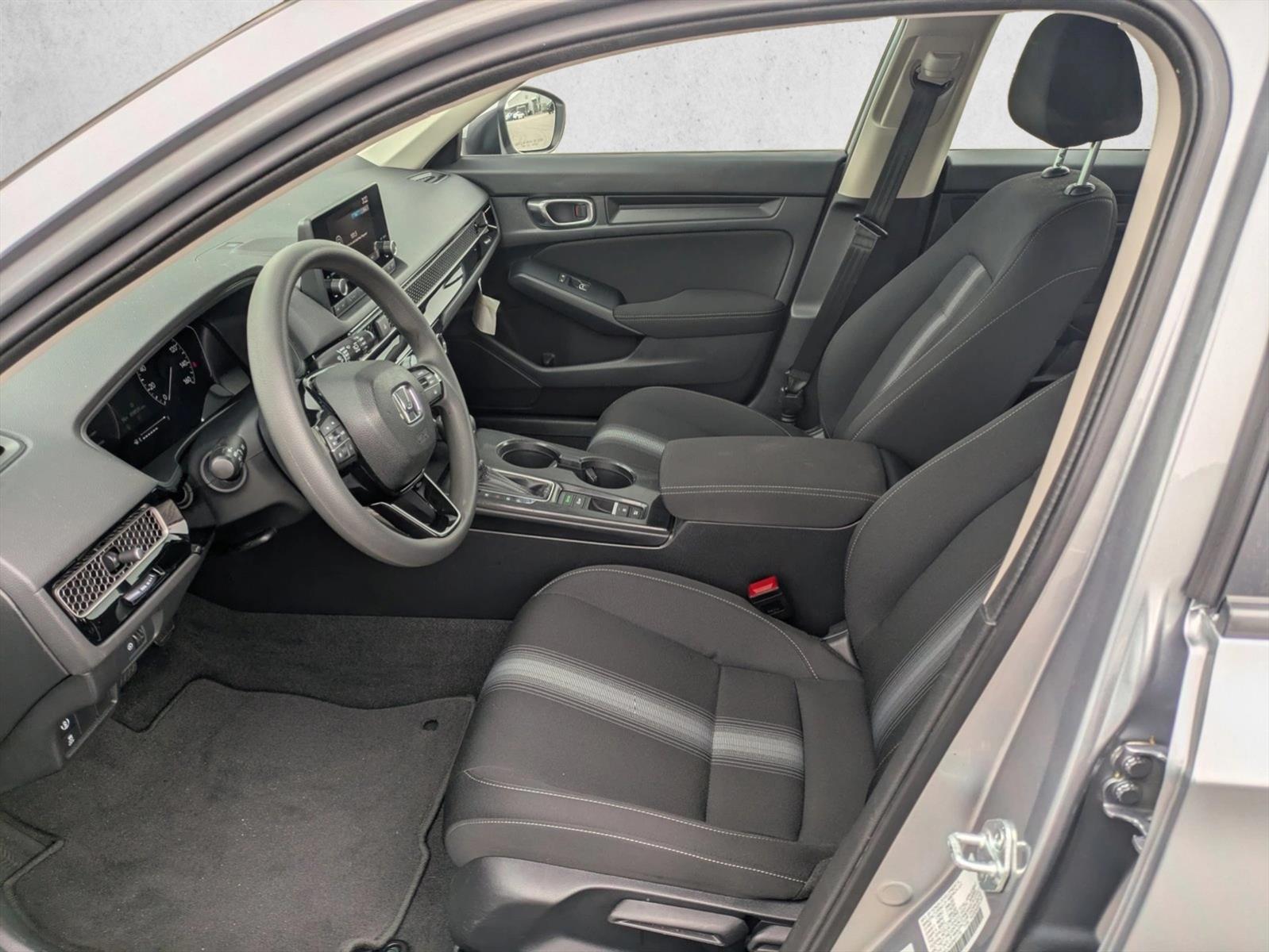 2023 Honda Civic Hatchback LX - Photo 14