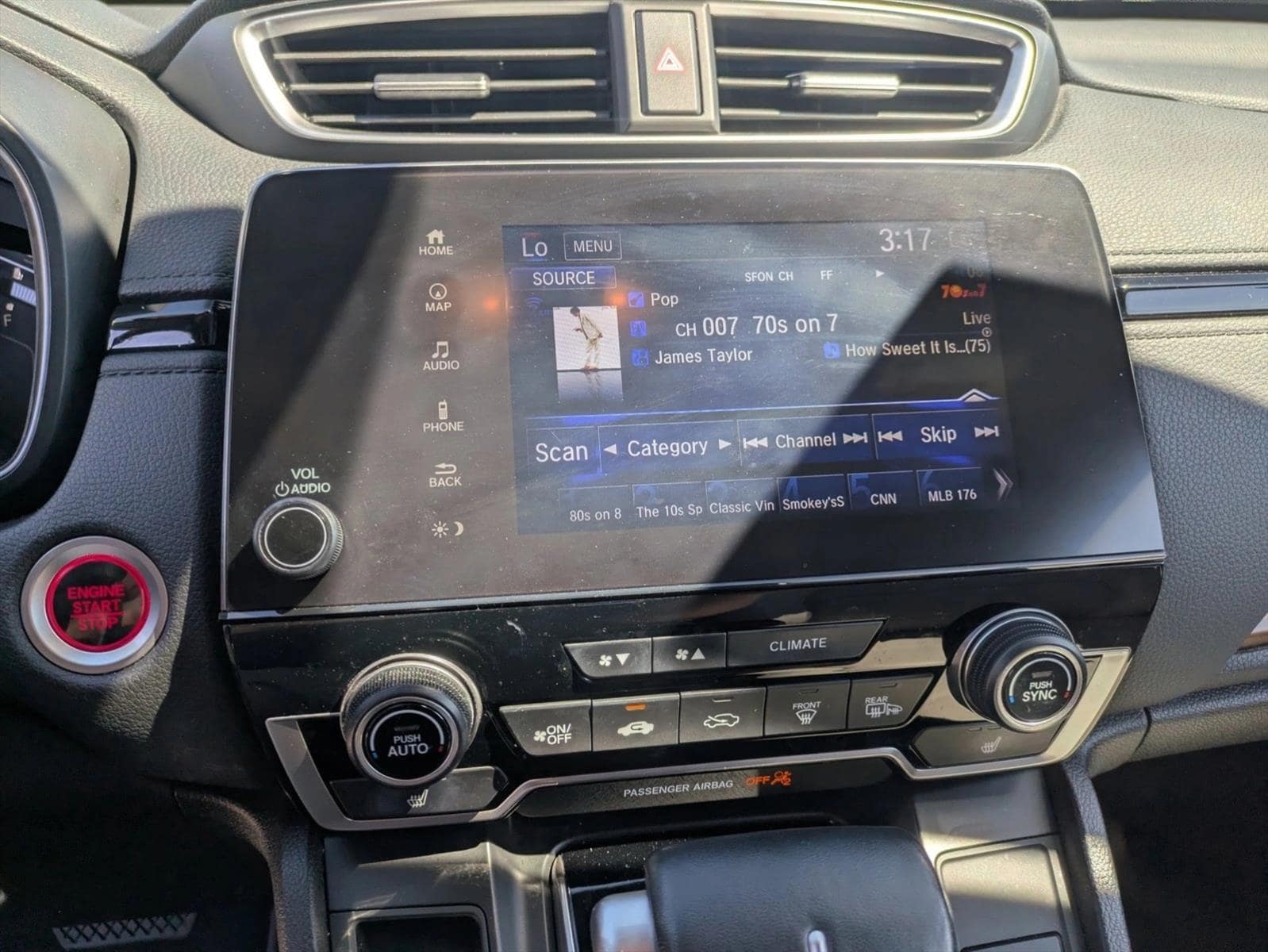 2017 Honda CR-V Touring - Photo 11
