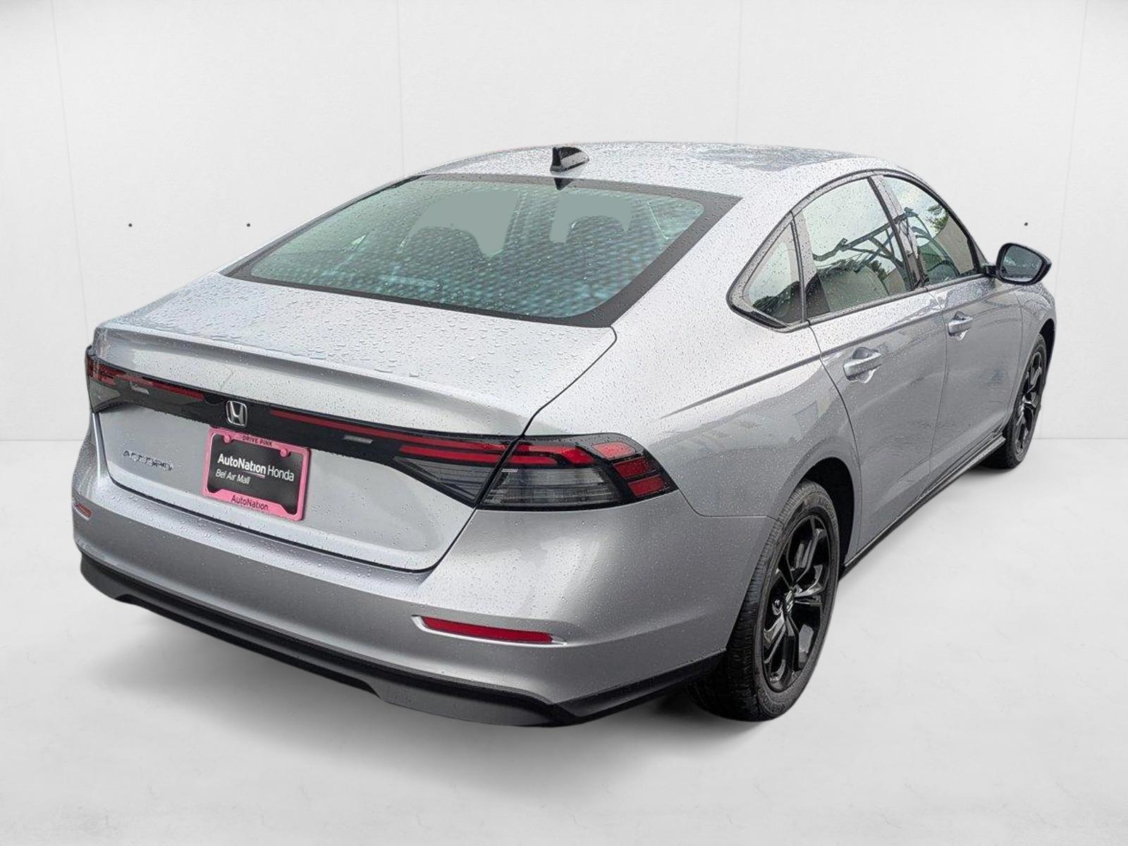 2025 Honda Accord SE photo 4