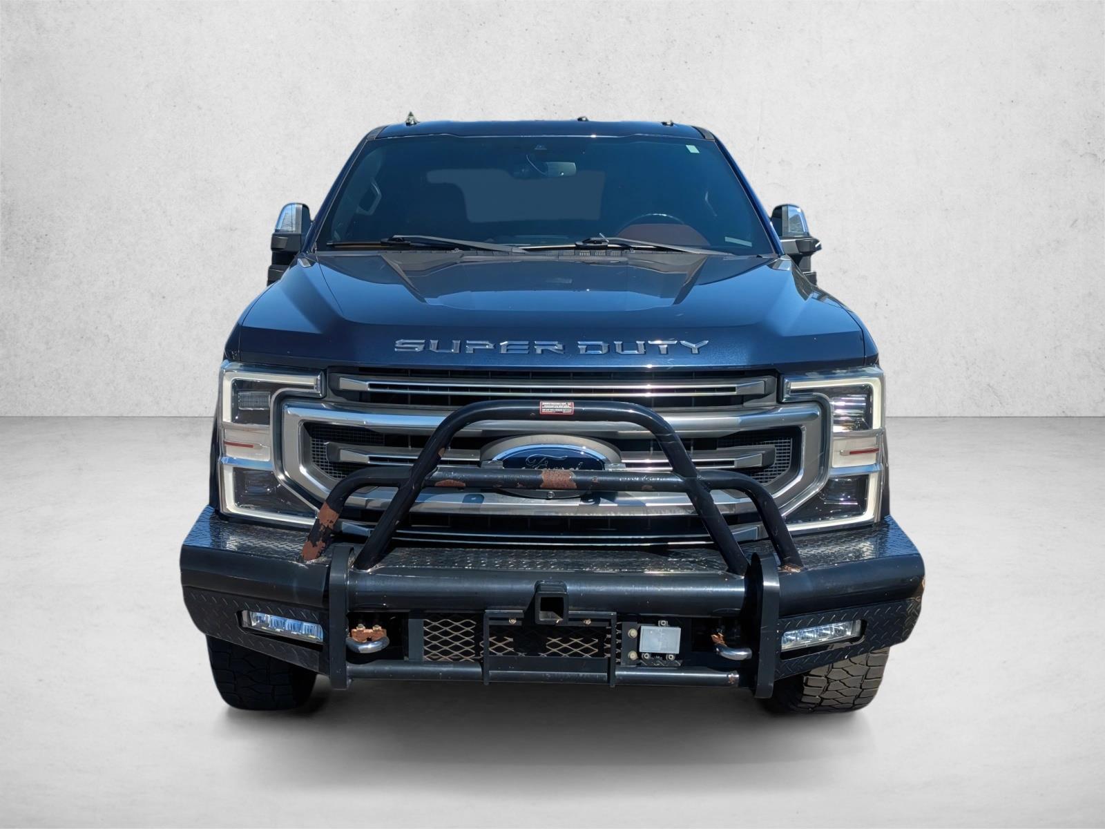 2020 Ford F-350 Platinum photo 2