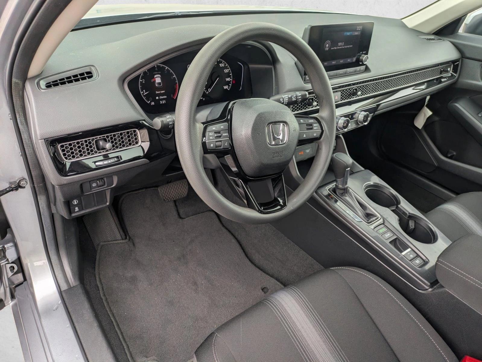 2023 Honda Civic Hatchback LX - Photo 9