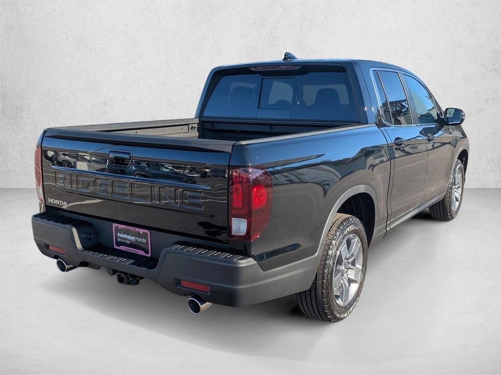 Certified 2025 Honda Ridgeline RTL Truck Crew Cab