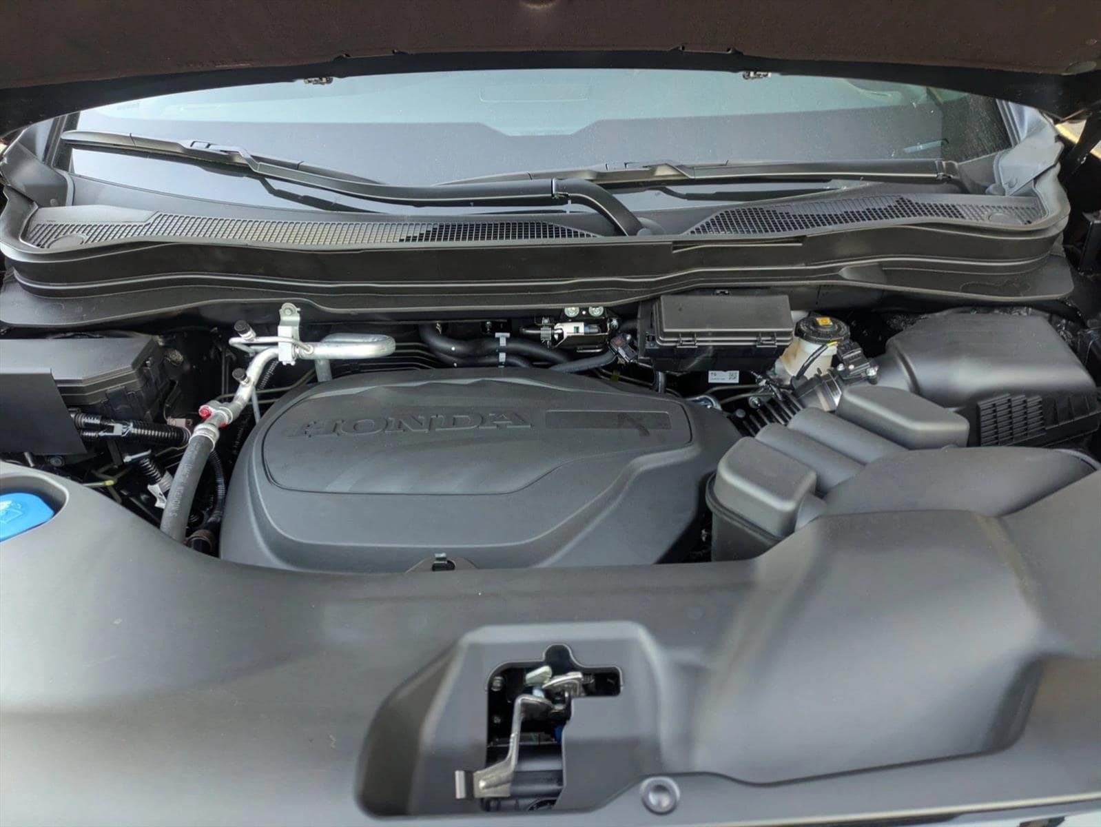 2026 Honda Ridgeline Black Edition - Photo 16