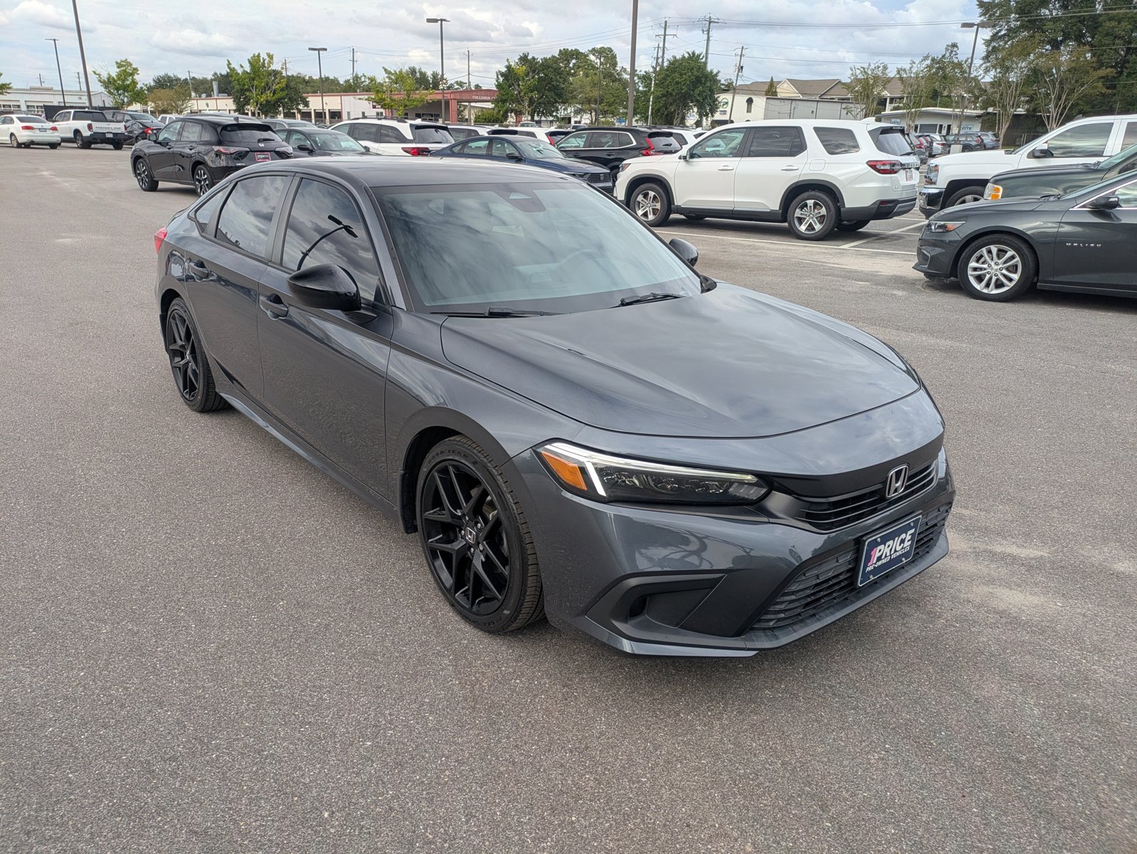 2023 Honda Civic Sport photo 3