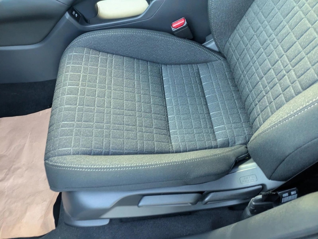 New 2026 Honda HR-V LX SUV