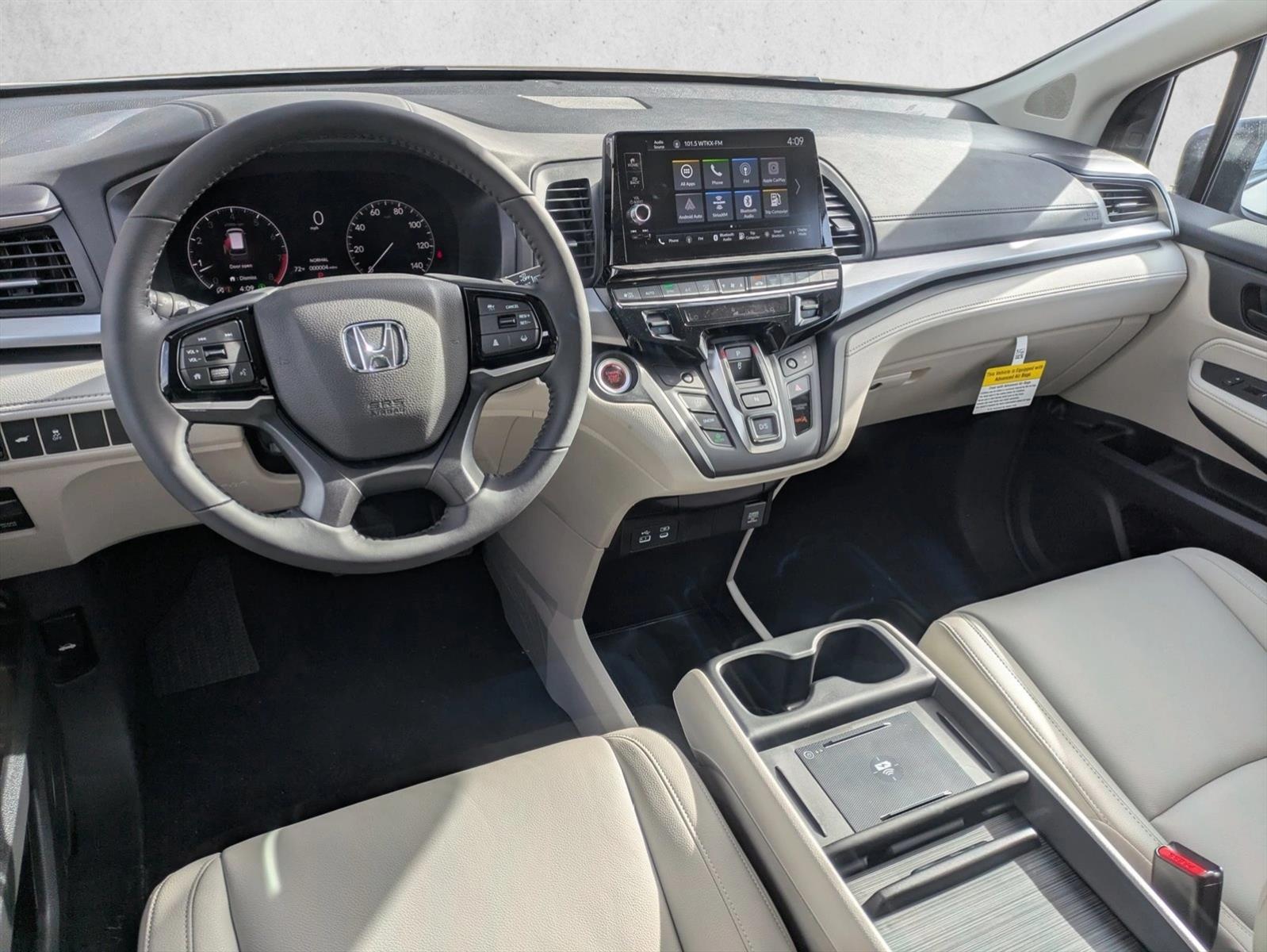 2026 Honda Odyssey EX-L - Photo 14