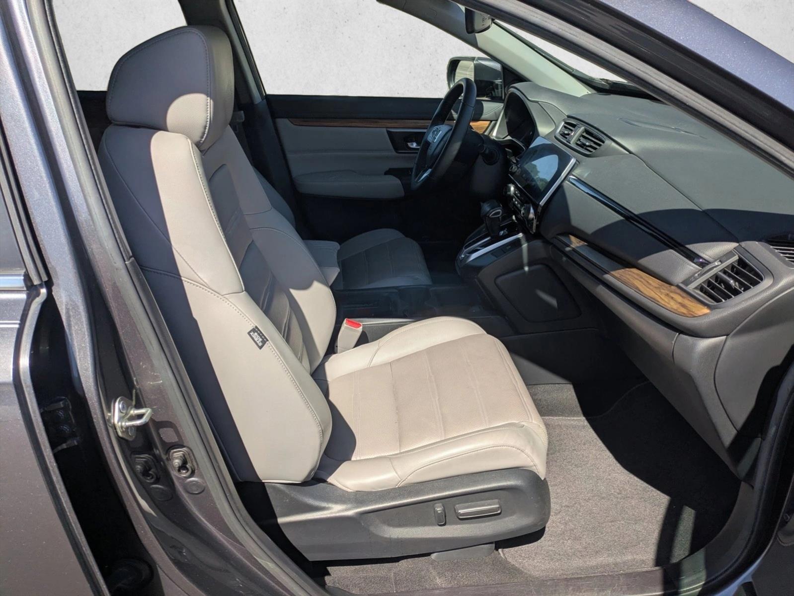 2017 Honda CR-V Touring - Photo 19