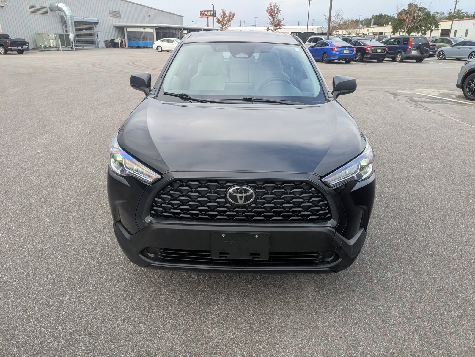 Used 2024 Toyota Corolla Cross L with VIN 7MUAAABG2RV088888 for sale in Northfield, Minnesota