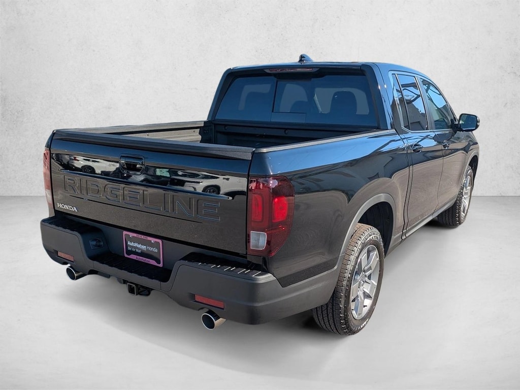 New 2026 Honda Ridgeline RTL Truck Crew Cab