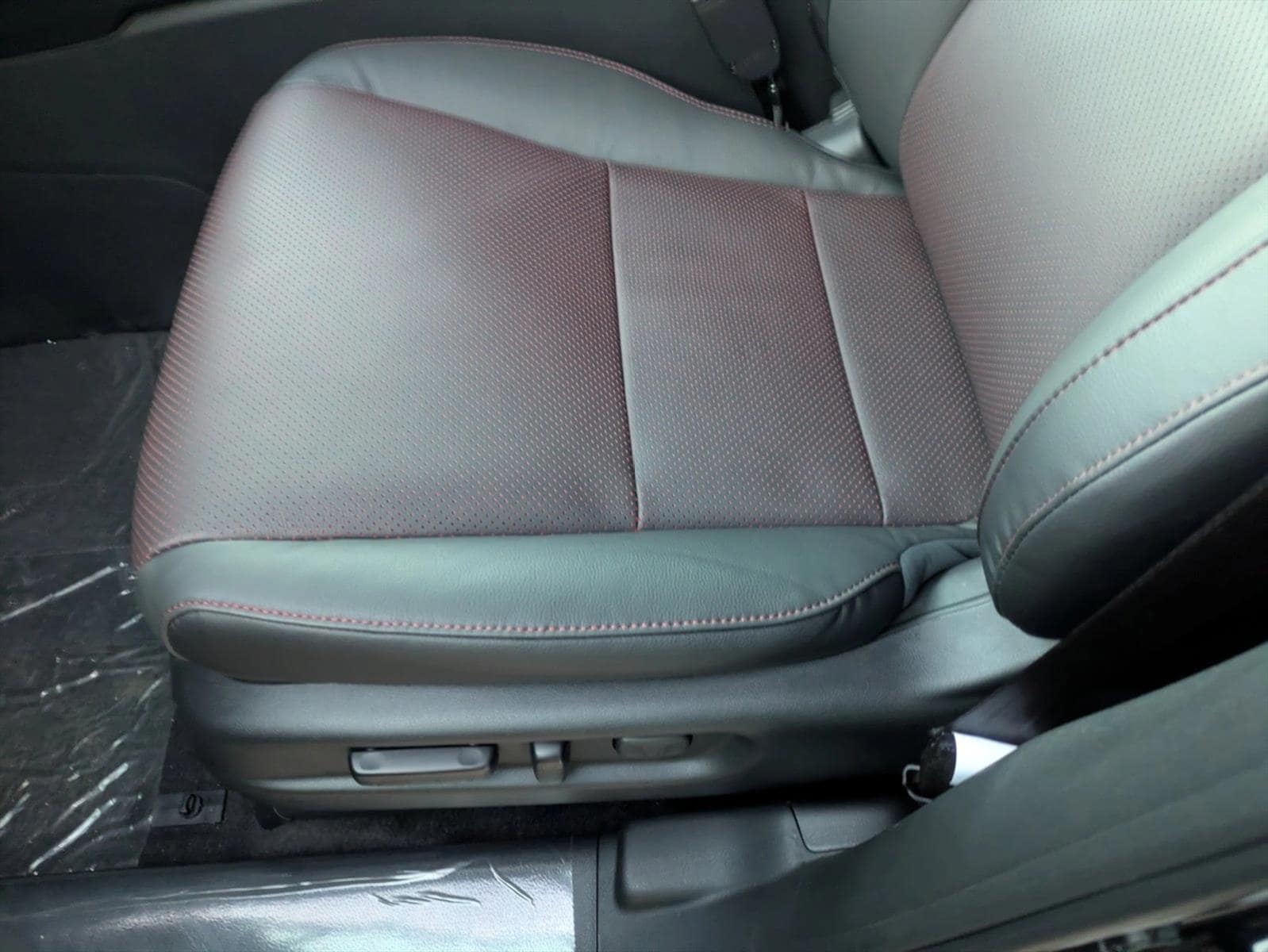 2026 Honda Ridgeline Black Edition - Photo 3