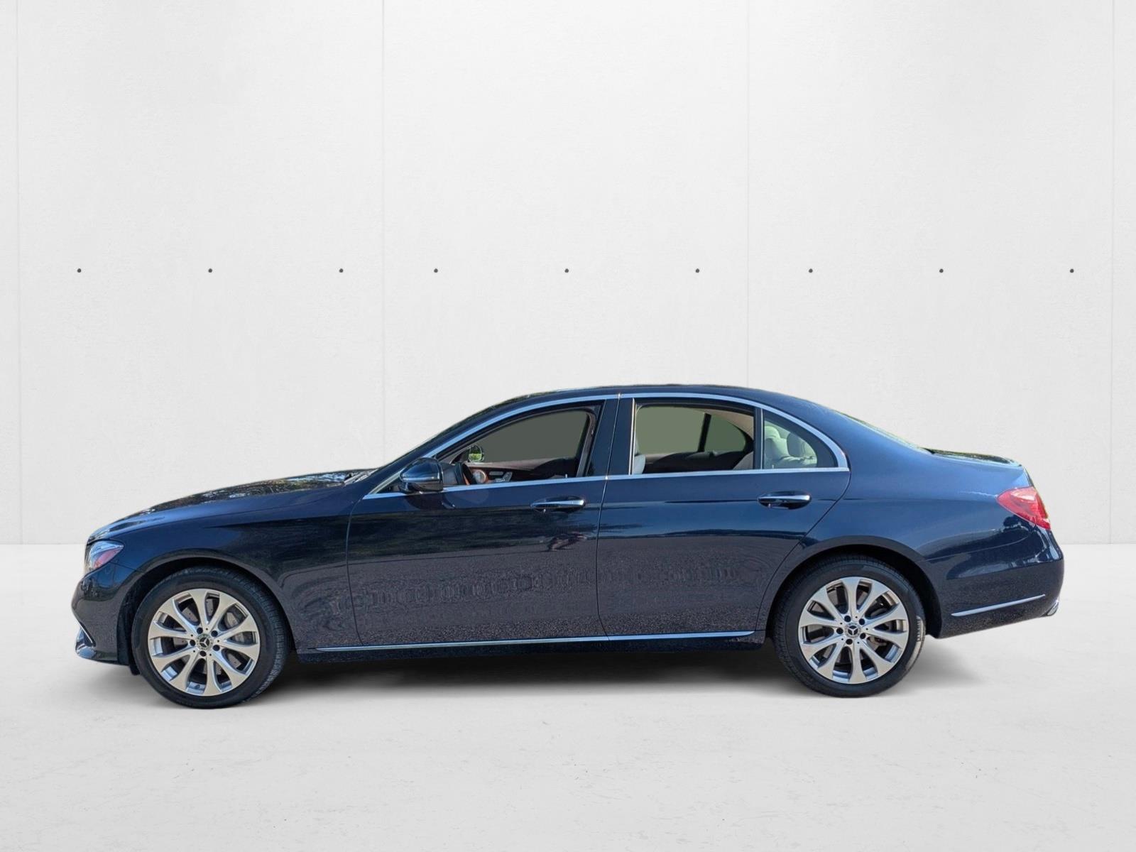 2019 Mercedes Benz E 450 4MATIC Sedan photo 4