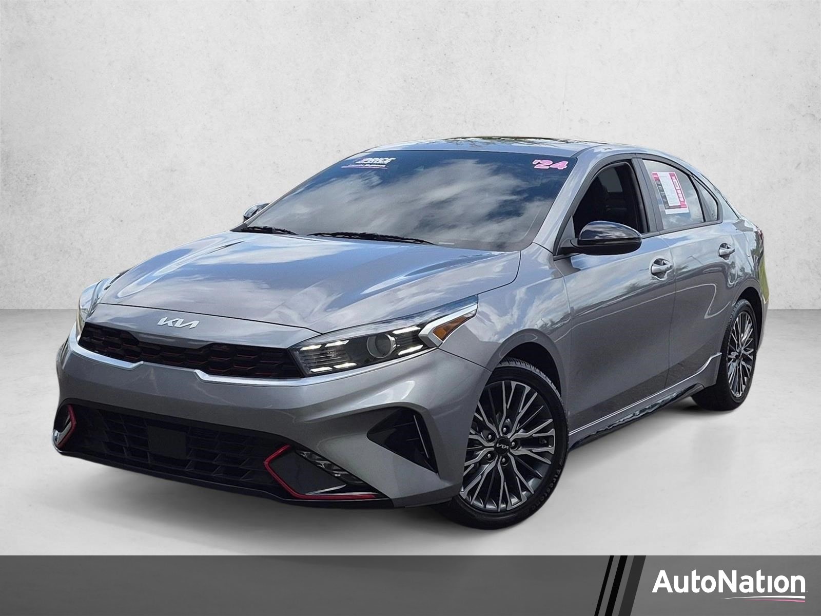 2024 Kia Forte GT-Line AT's photo