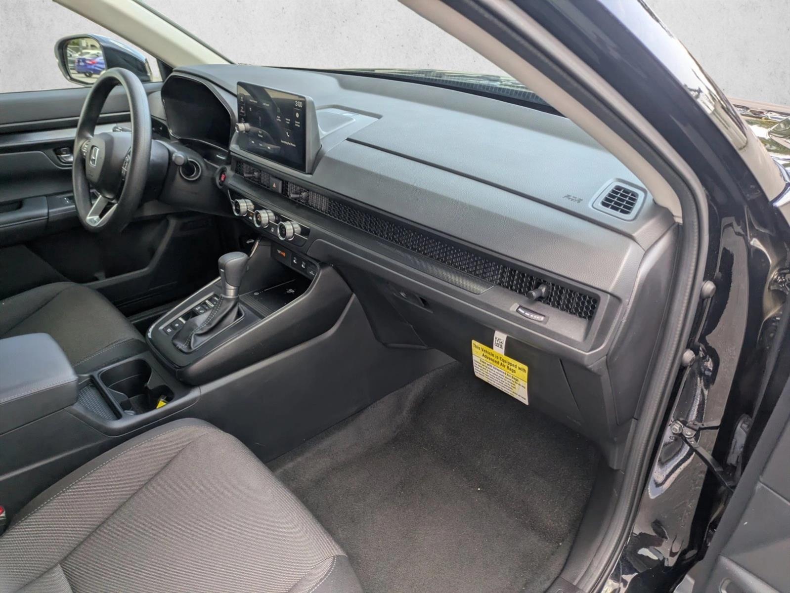 2026 Honda CR-V LX - Photo 18