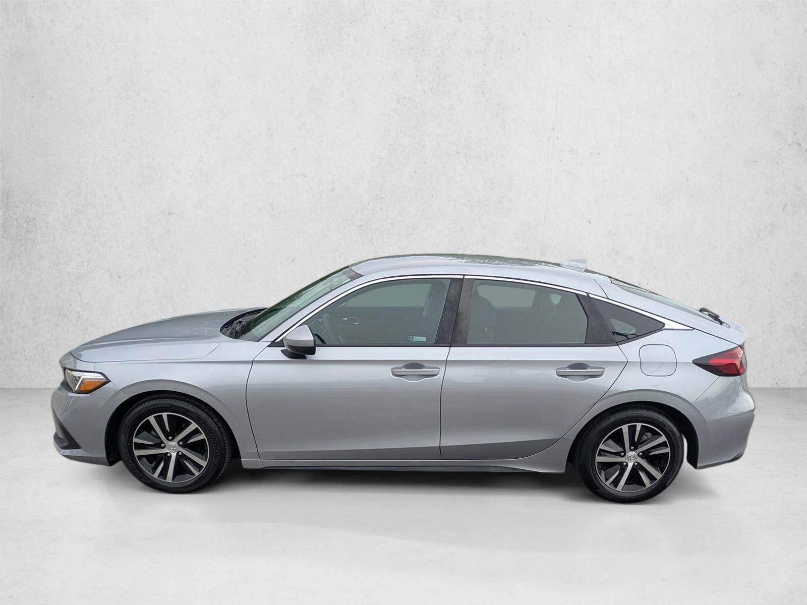2023 Honda Civic Hatchback LX - Photo 8