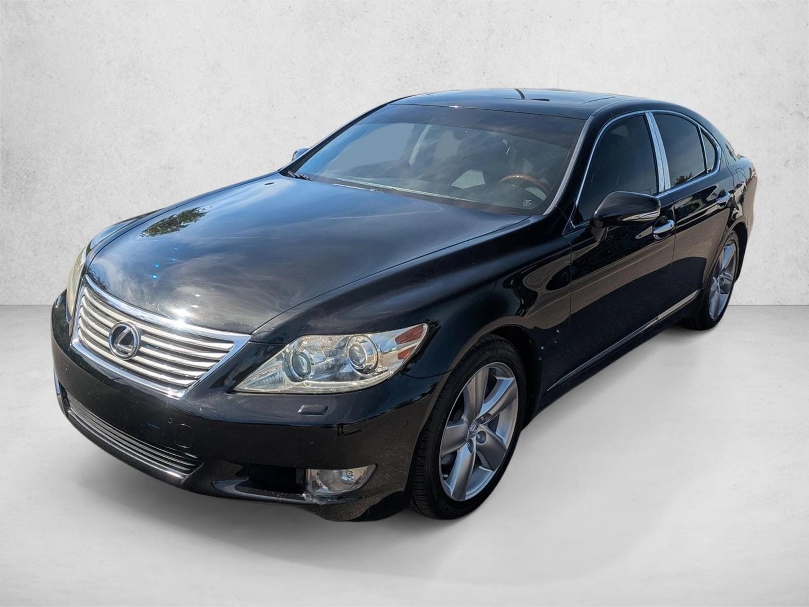 2012 Lexus LS Base's photo
