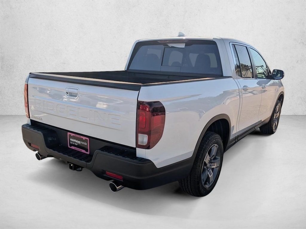 New 2026 Honda Ridgeline RTL Truck Crew Cab
