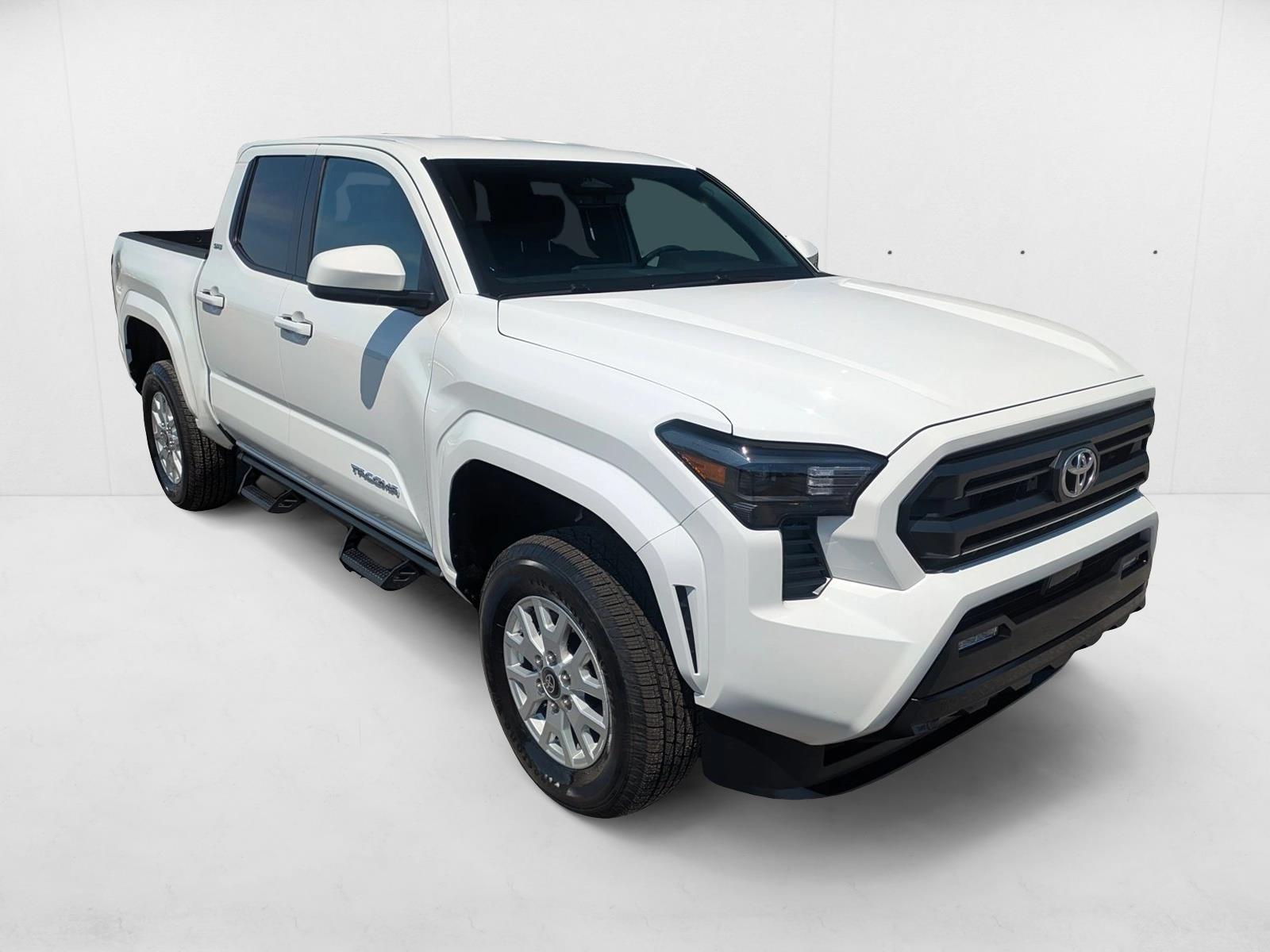 2024 Toyota Tacoma SR5 Double Cab photo 3
