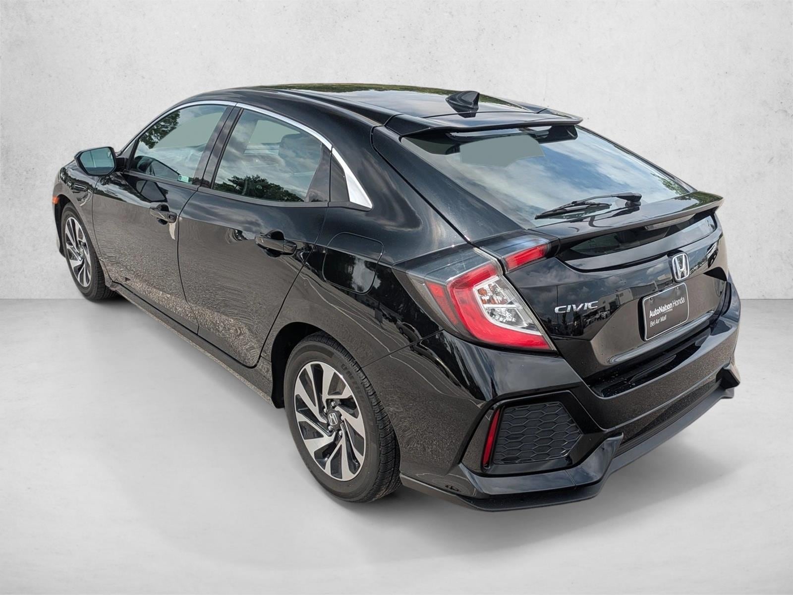 2018 Honda Civic Hatchback LX - Photo 7