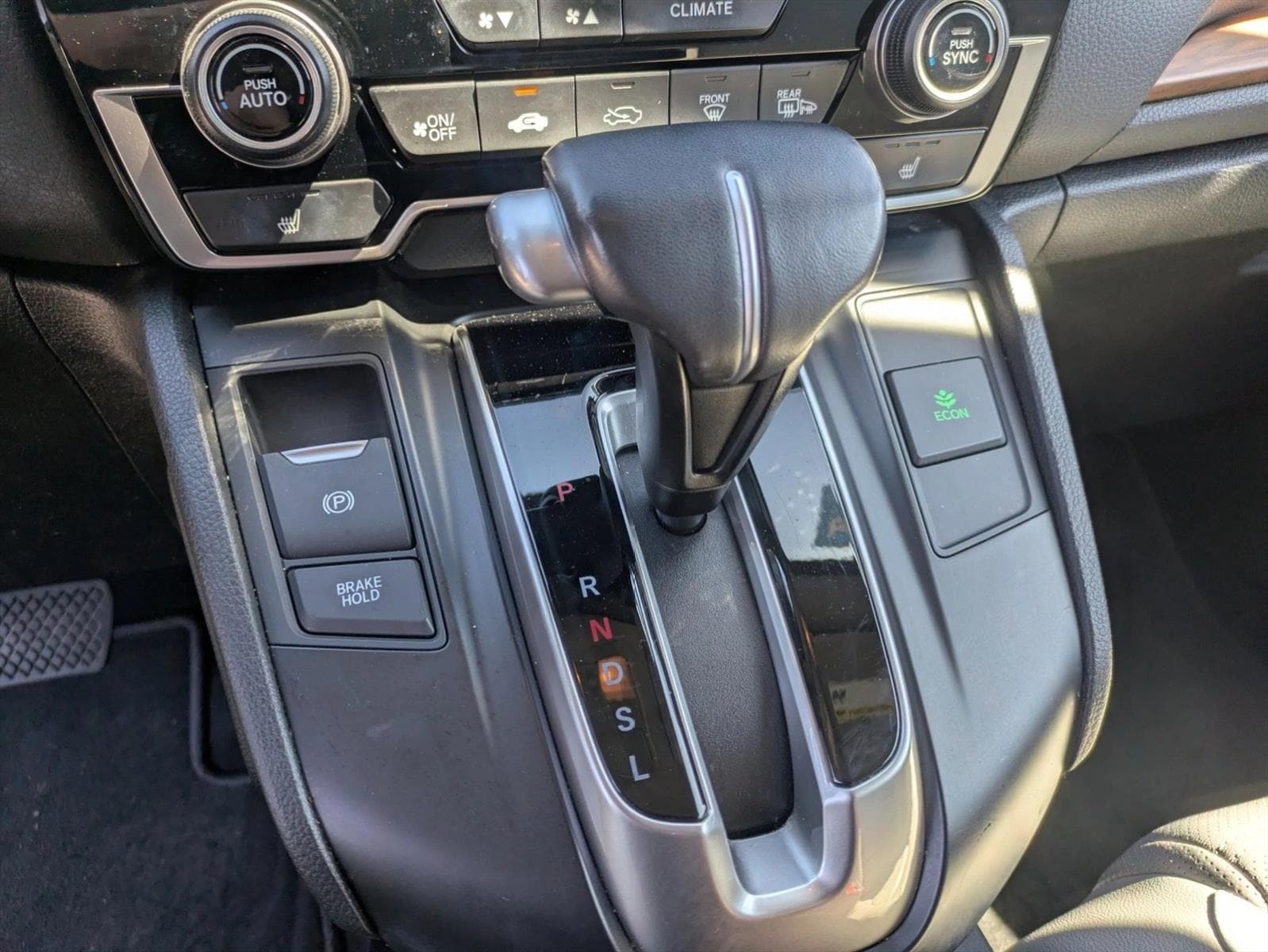 2017 Honda CR-V Touring - Photo 12