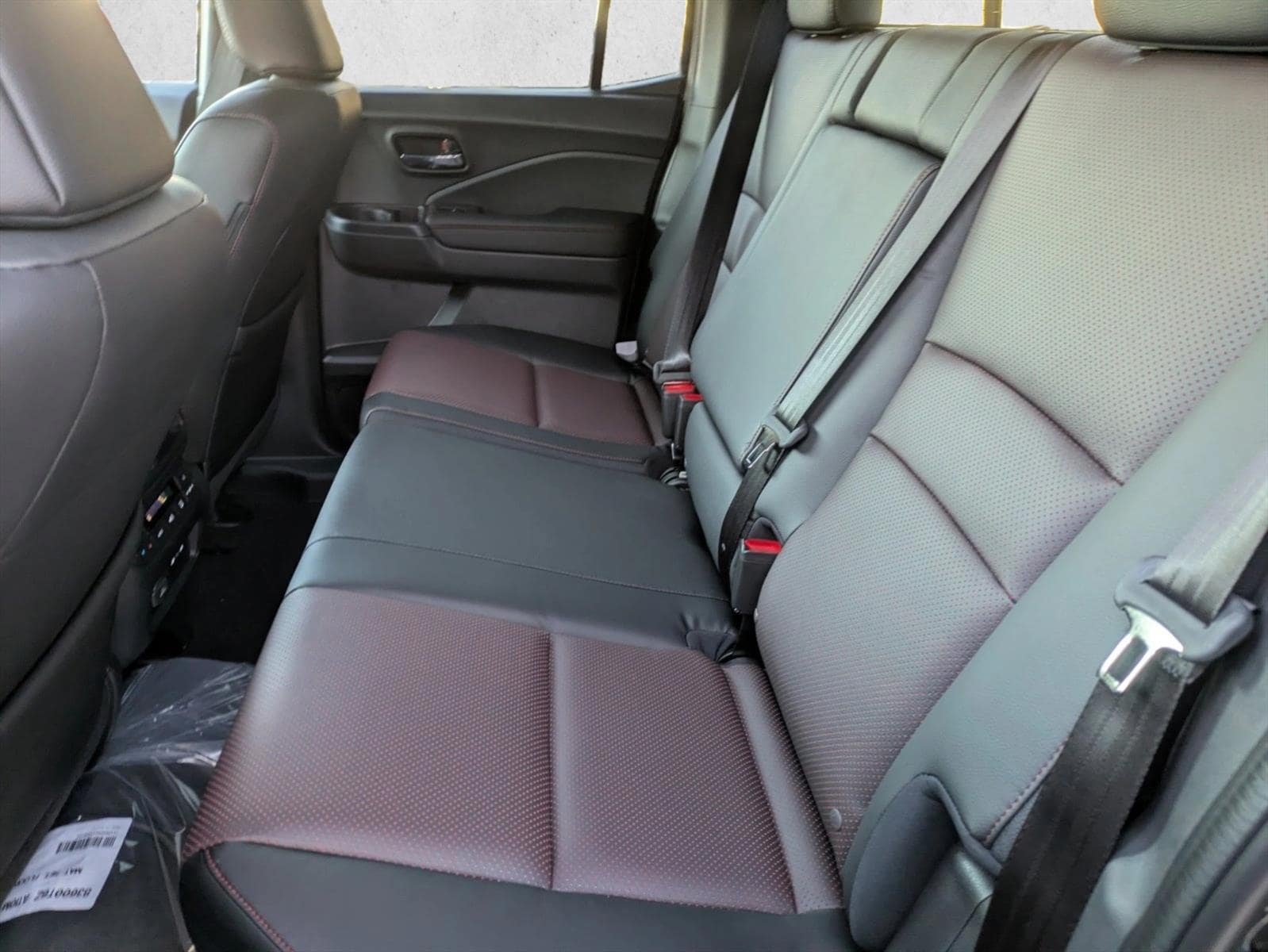 2026 Honda Ridgeline Black Edition - Photo 15