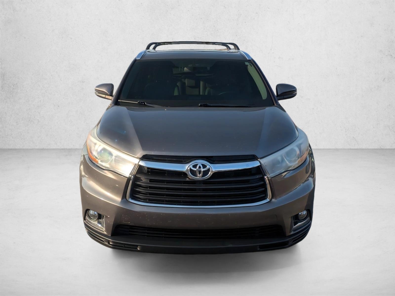 2015 Toyota Highlander Limited photo 2