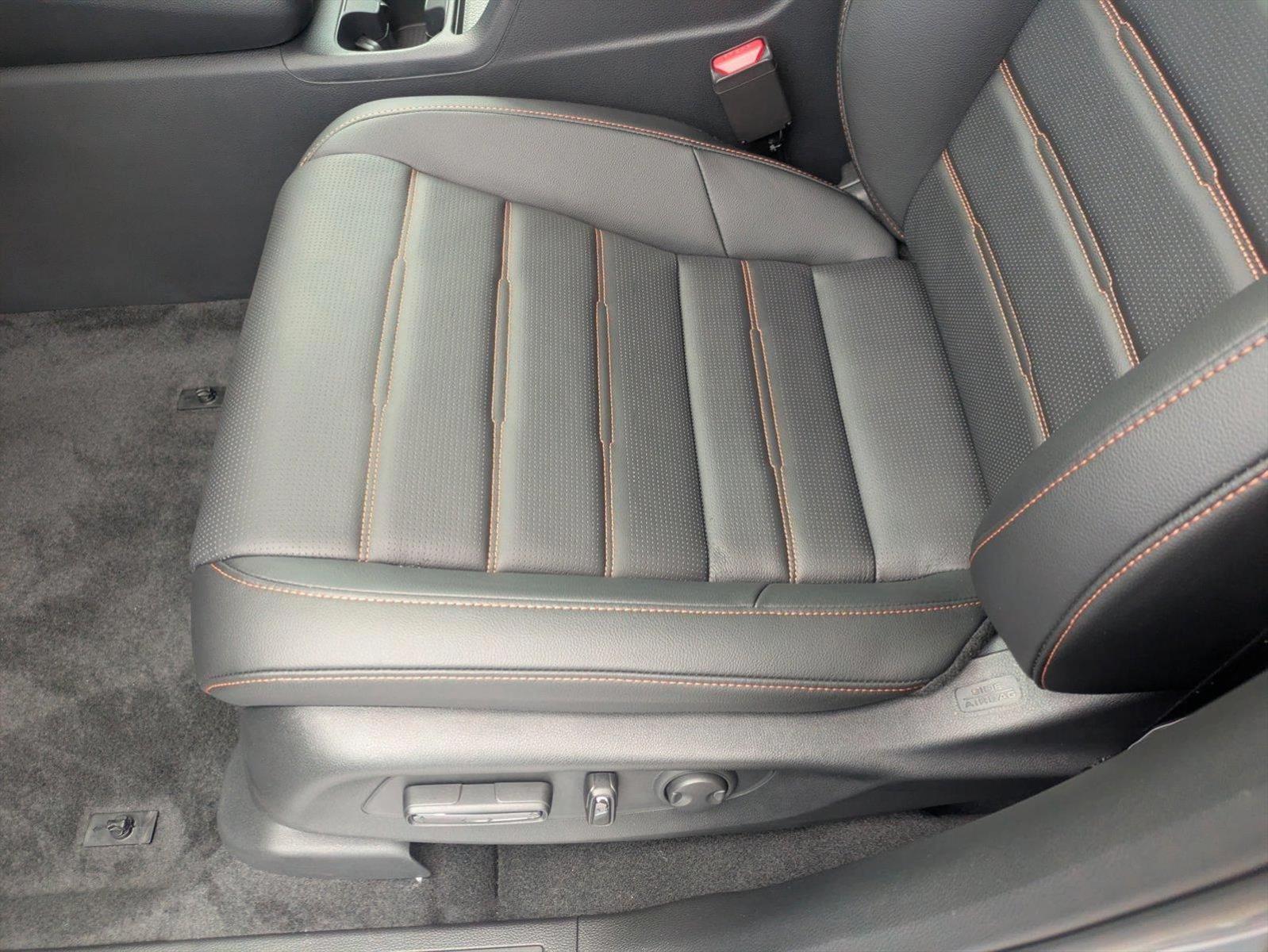 2026 Honda CR-V Hybrid Sport-L photo 2