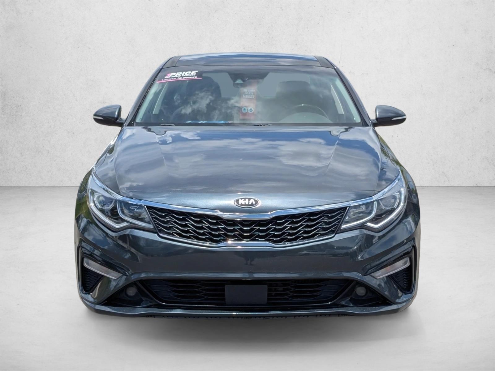 2020 Kia Optima EX Premium photo 2