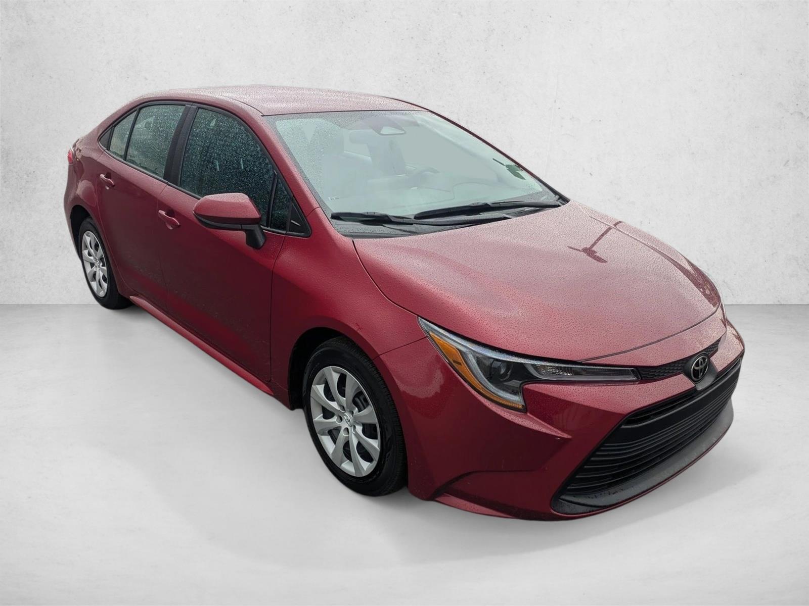 2025 Toyota Corolla LE photo 3
