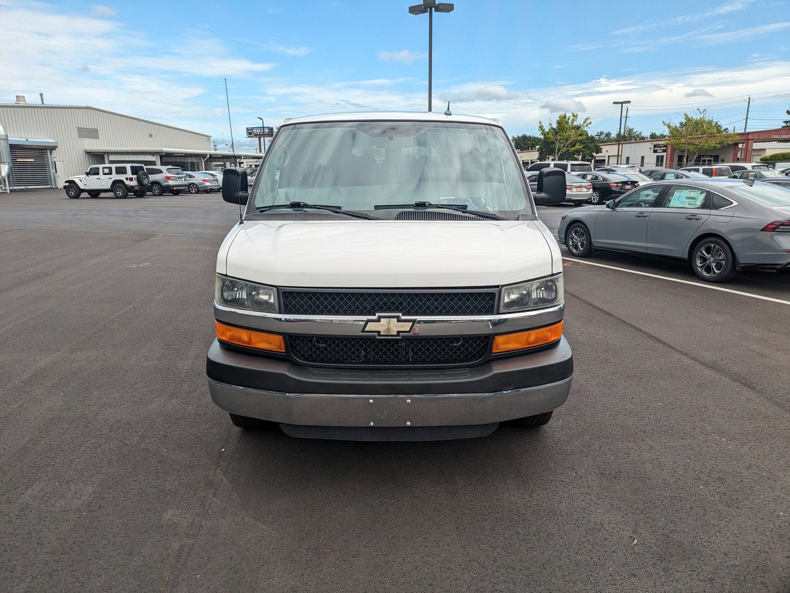 Used 2014 Chevrolet Express Passenger LS with VIN 1GBZG1FGXE1121315 for sale in Mobile, AL