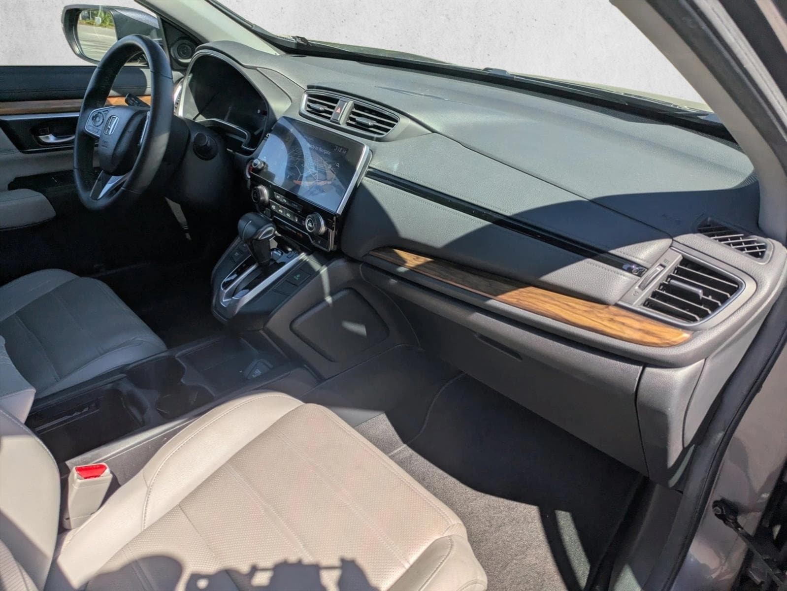 2017 Honda CR-V Touring - Photo 20