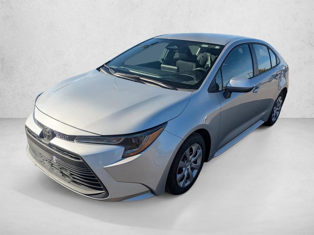 Used 2025 Toyota Corolla LE Sedan