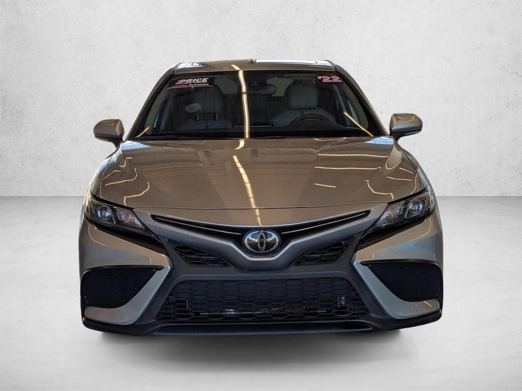 Used 2022 Toyota Camry SE Sedan