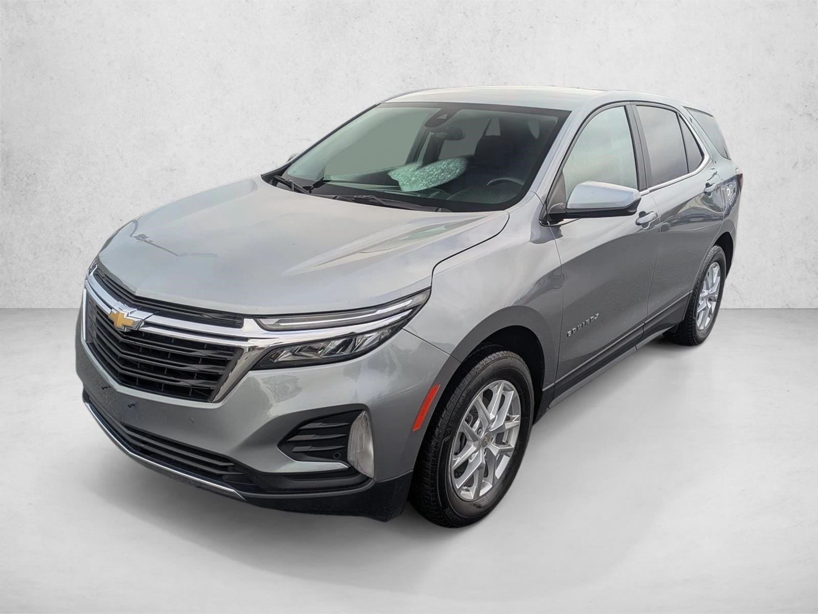 2024 Chevrolet Equinox LT's photo