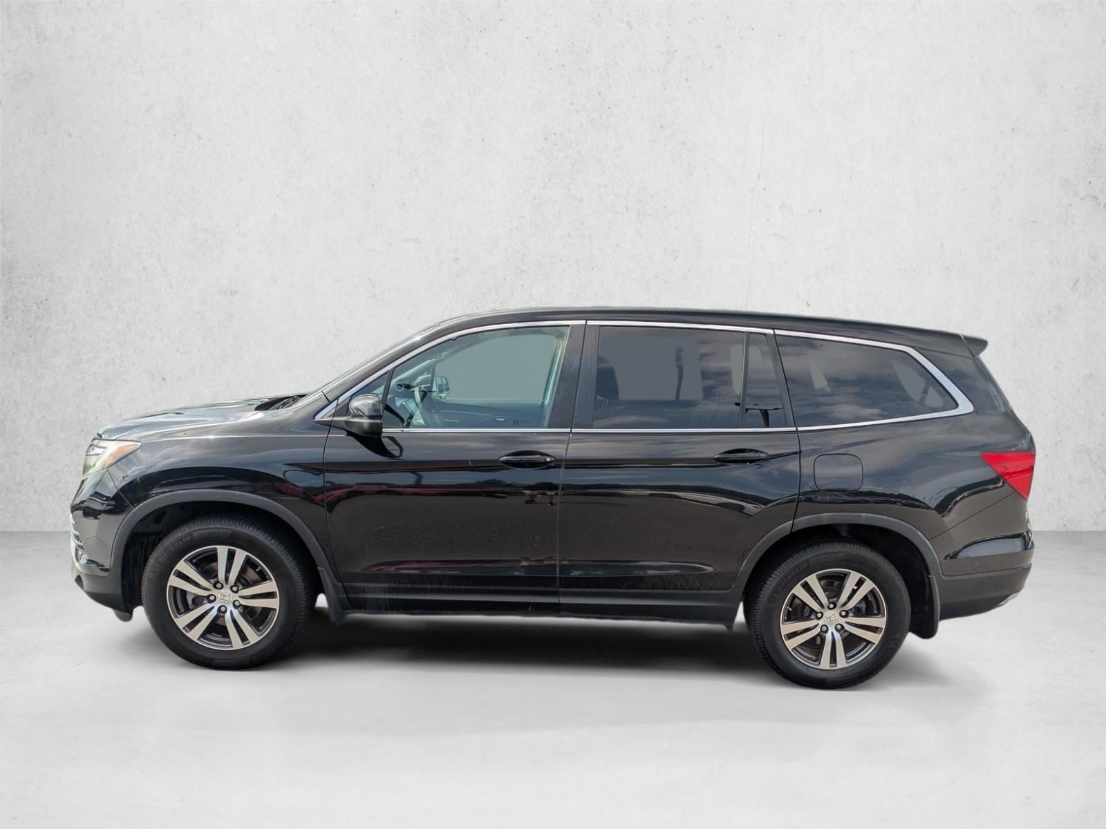 2017 Honda Pilot EX-L - Photo 8