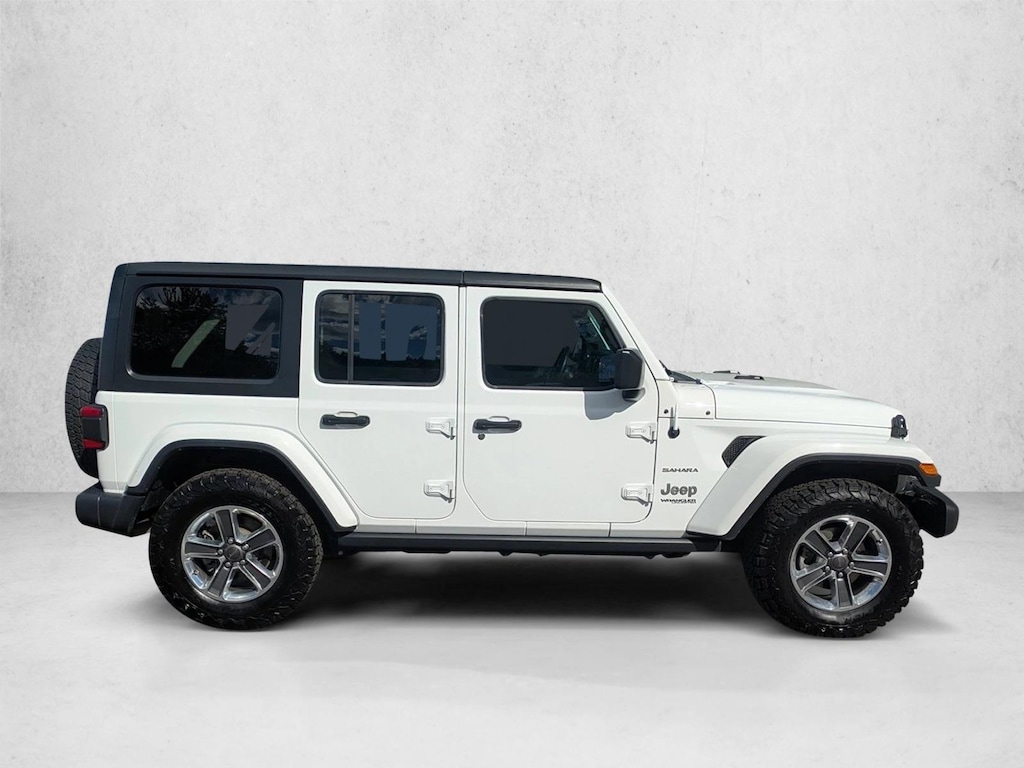 Used 2019 Jeep Wrangler Unlimited Sahara 4x4 SUV