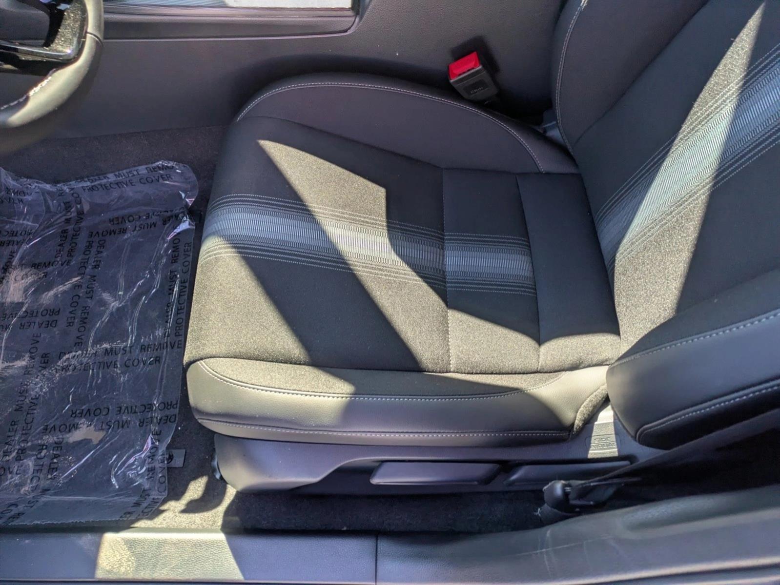 2026 Honda Civic Sport Hatchback photo 3