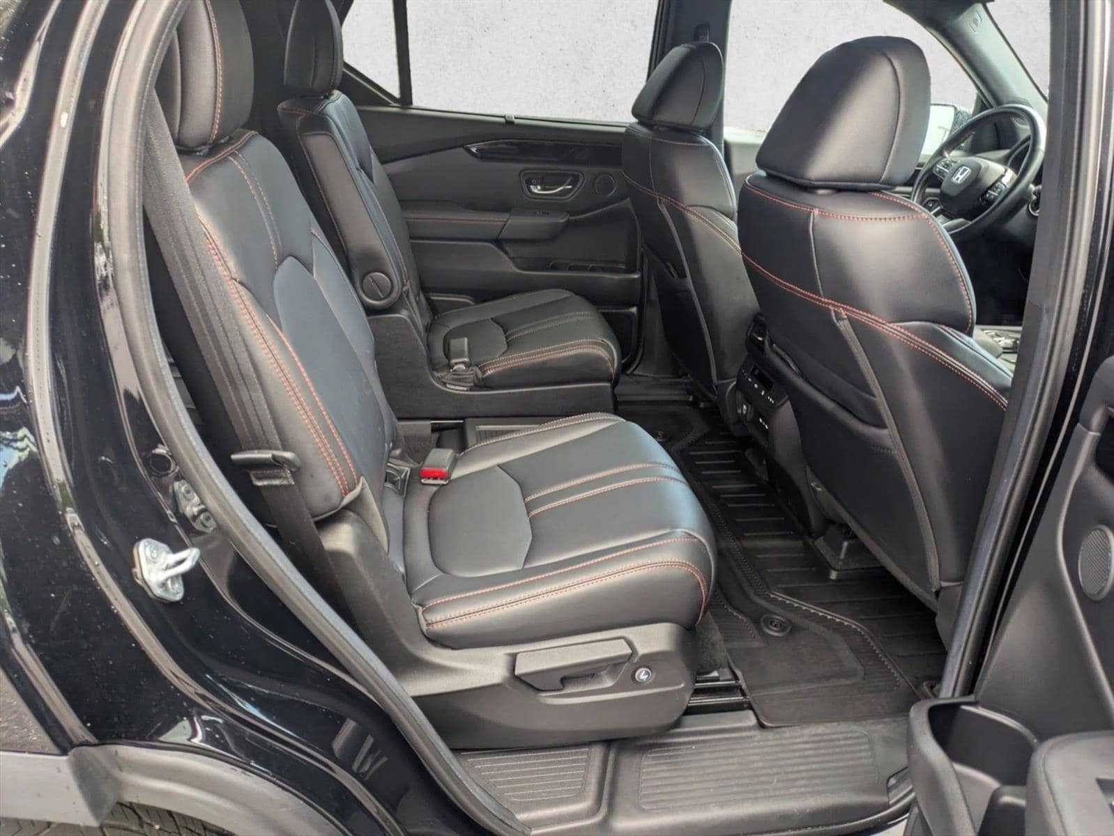 2025 Honda Pilot TrailSport - Photo 17