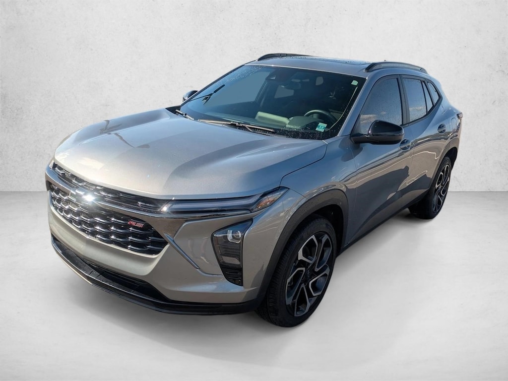 Used 2025 Chevrolet Trax 2RS SUV