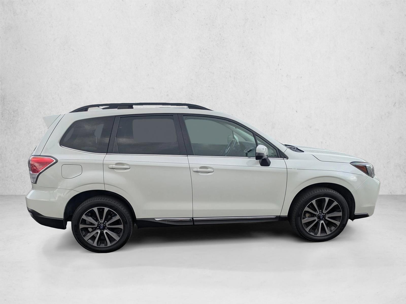2018 Subaru Forester 2.0XT Touring photo 4