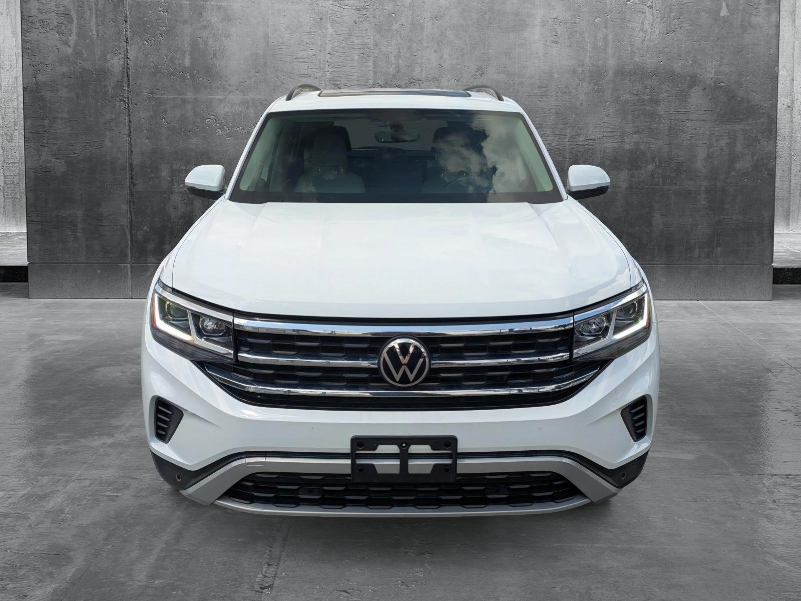 Used 2022 Volkswagen Atlas SE w/Tech with VIN 1V2KR2CAXNC512853 for sale in Mobile, AL