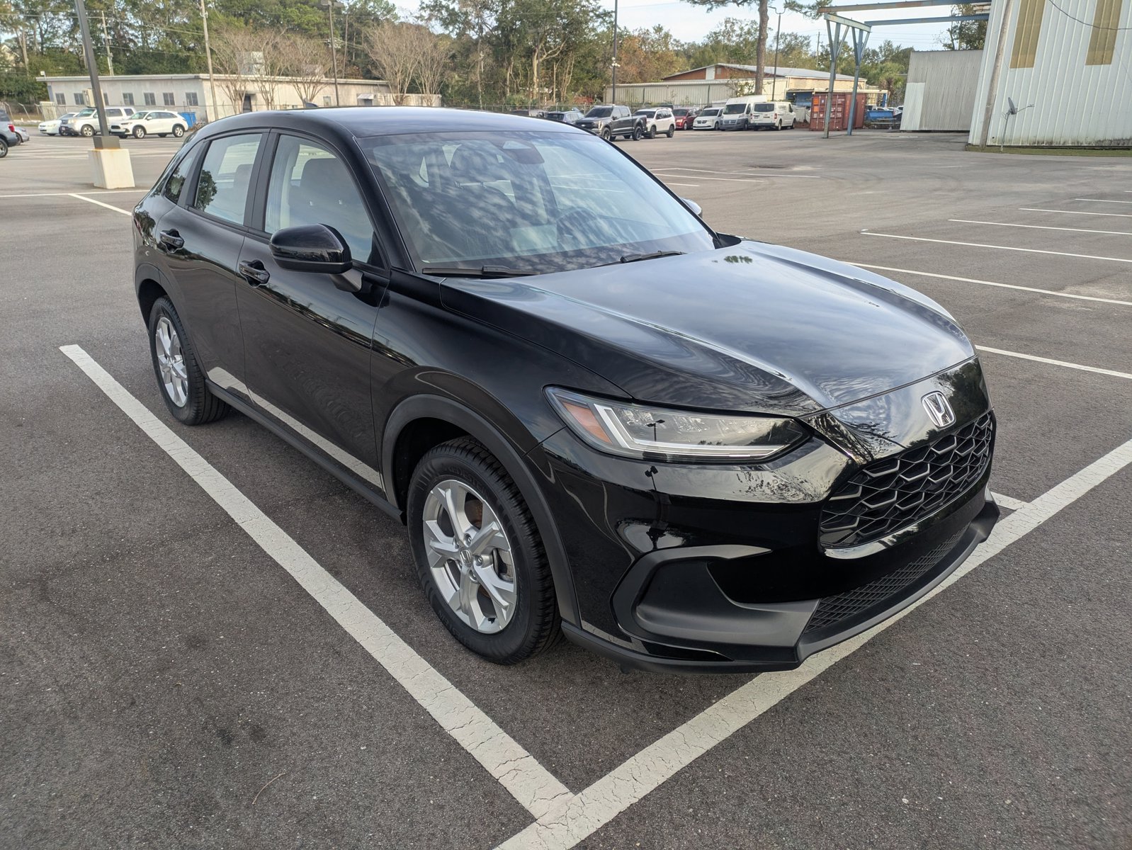 2023 Honda HR-V LX 2WD photo 3