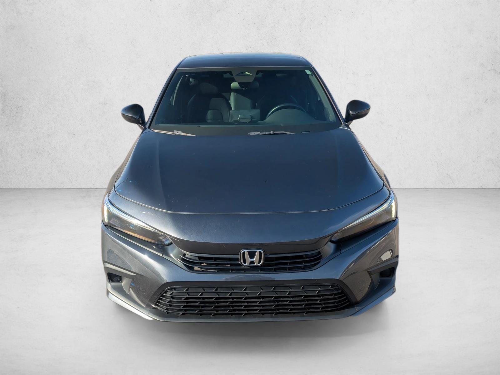 2022 Honda Civic Sport photo 2