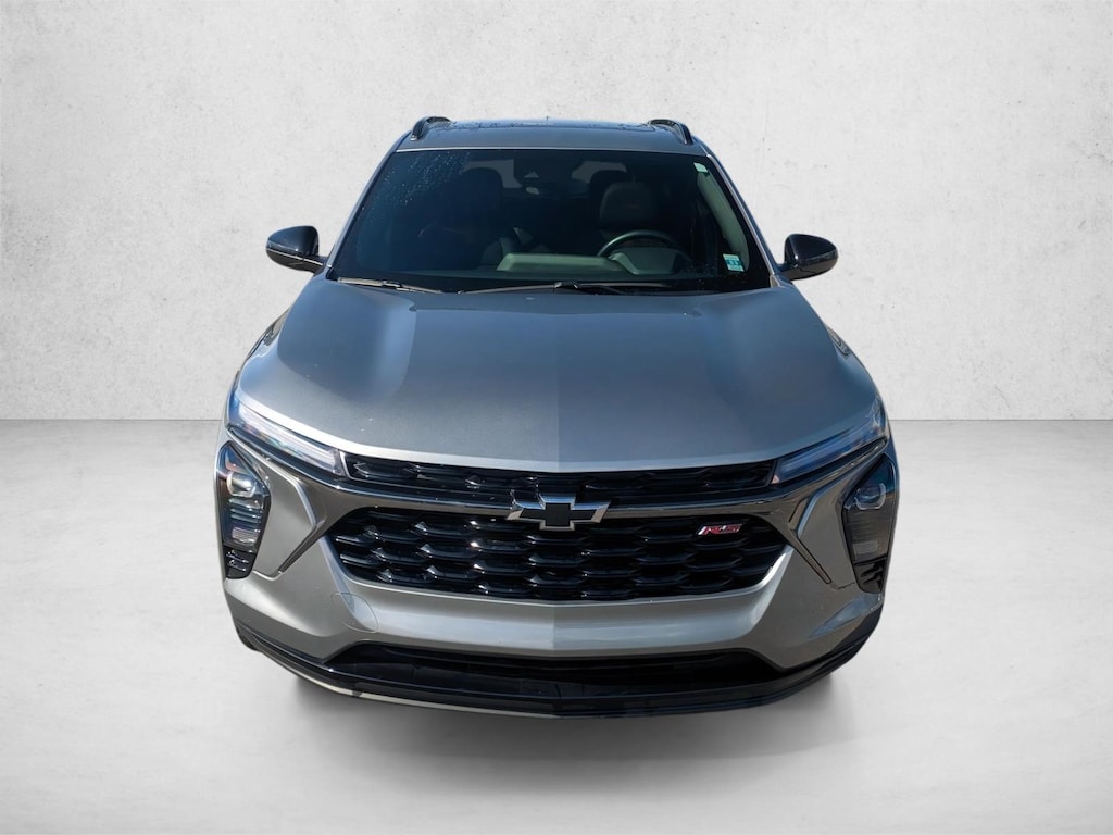 Used 2025 Chevrolet Trax 2RS SUV