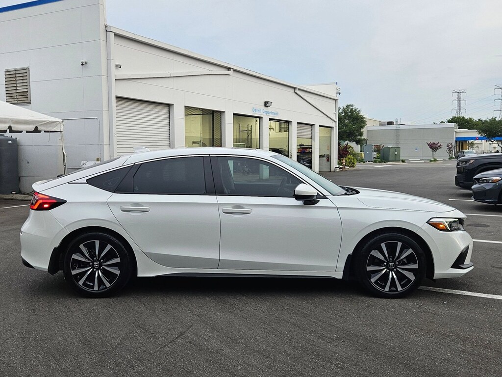 Used 2024 Honda Civic EX-L Hatchback