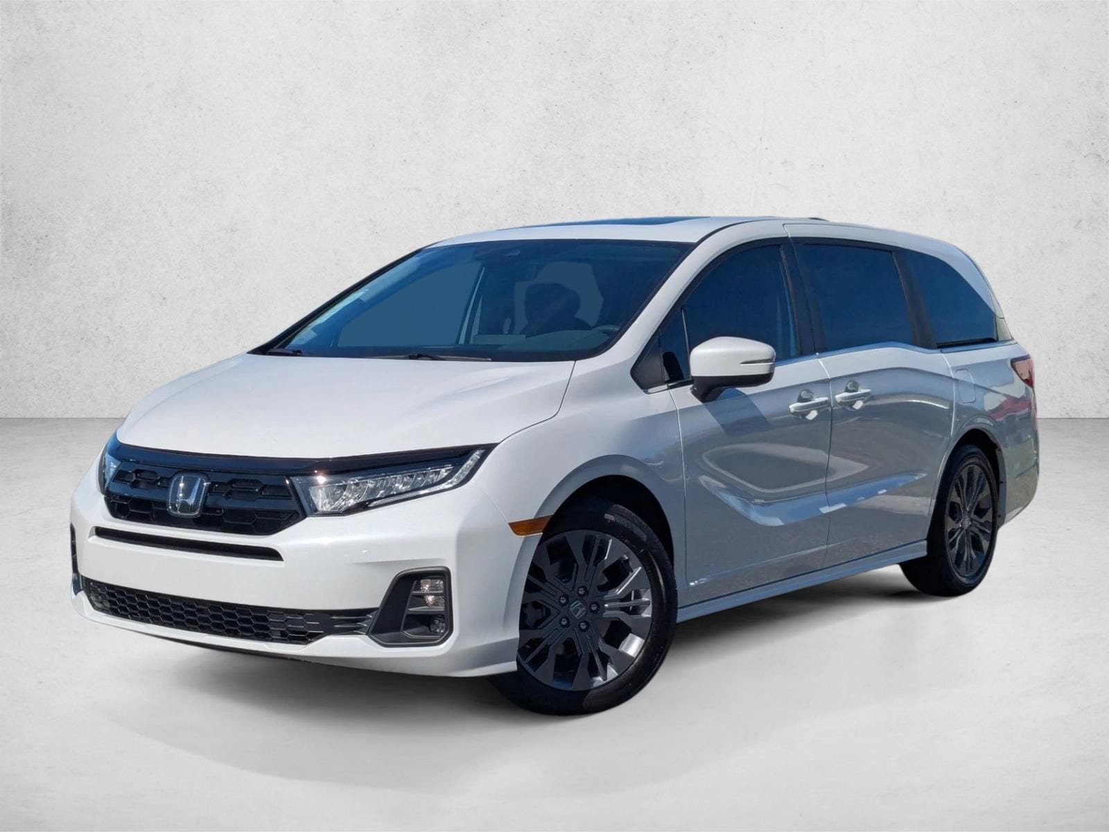 2026 Honda Odyssey Touring's photo