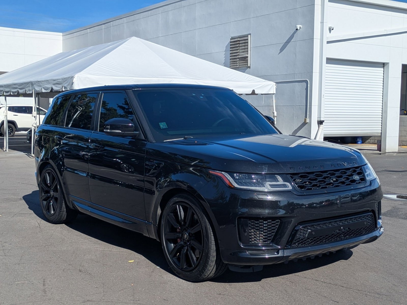 2020 Land Rover Range Rover Sport HST photo 2