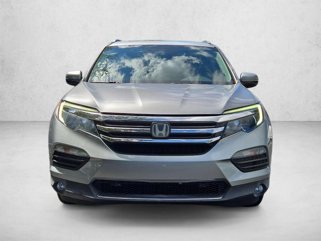 Used 2018 Honda Pilot Elite AWD SUV