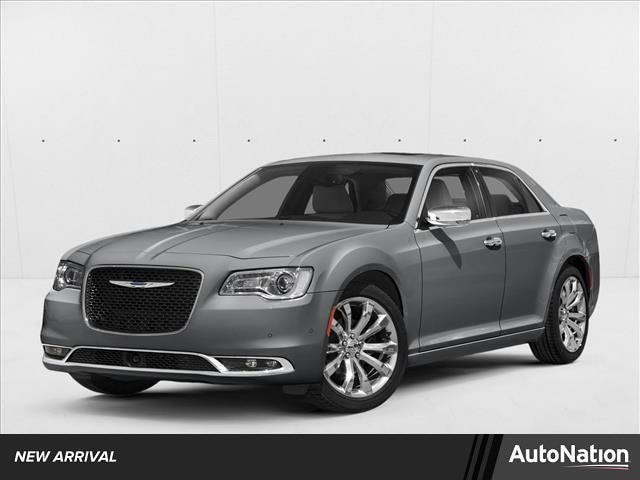 2018 Chrysler 300 Limited's photo