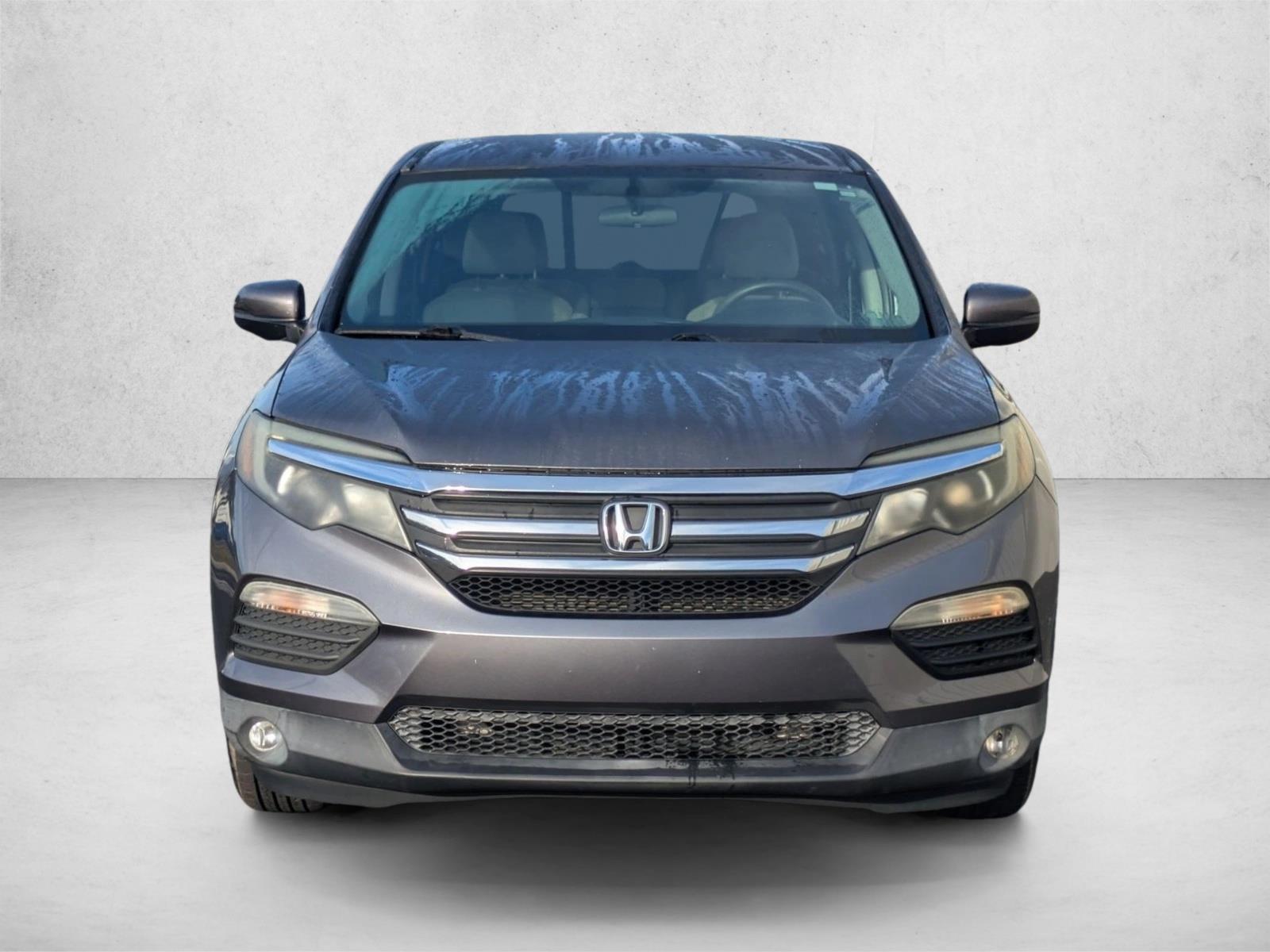 2016 Honda Pilot EX photo 2