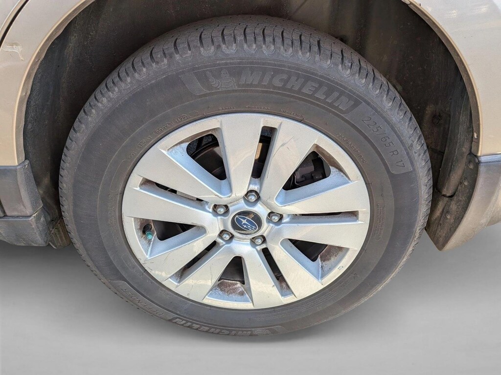 Used 2016 Subaru Outback 2.5i Premium SUV